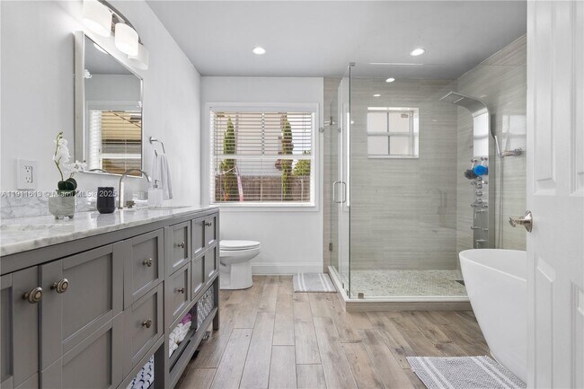 Building Photo - 8218 SW 163rd Pl