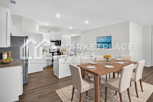 Building Photo - 4321 Scenic Mdw Dr NE