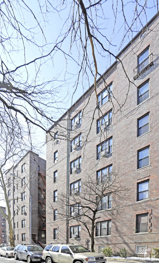 Stratford Hall Condominium 8009 35th Ave Flushing NY 11372