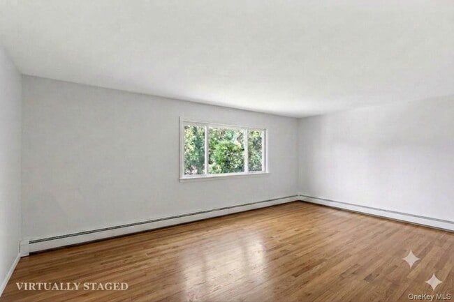 Building Photo - 508 New Rochelle Rd