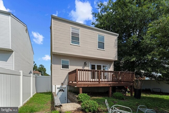 Building Photo - 8561 Skipjack Pl