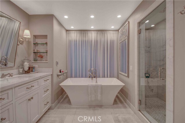 Building Photo - 255 Emerald Bay