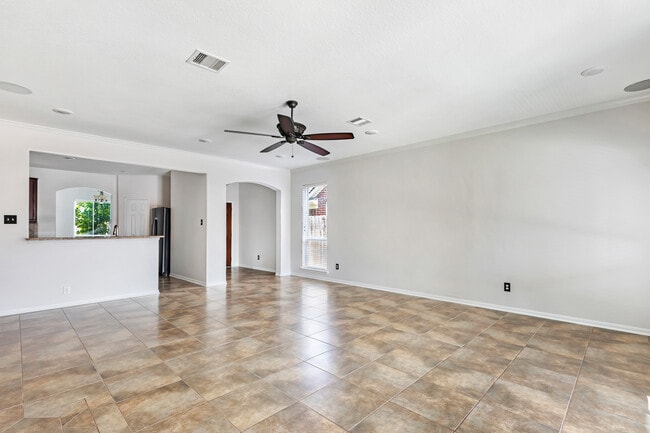 Building Photo - 9960 Cassowary Dr