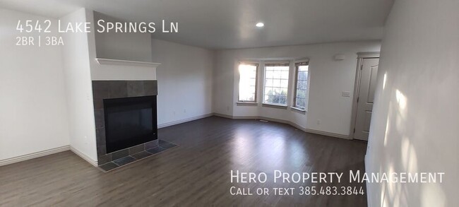 Building Photo - 4542 Lake Springs Ln