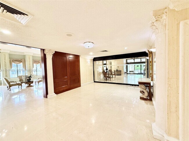 Building Photo - 600 Three Islands Boulevard