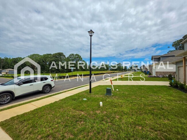 Building Photo - 225 Jemison Trails Drive