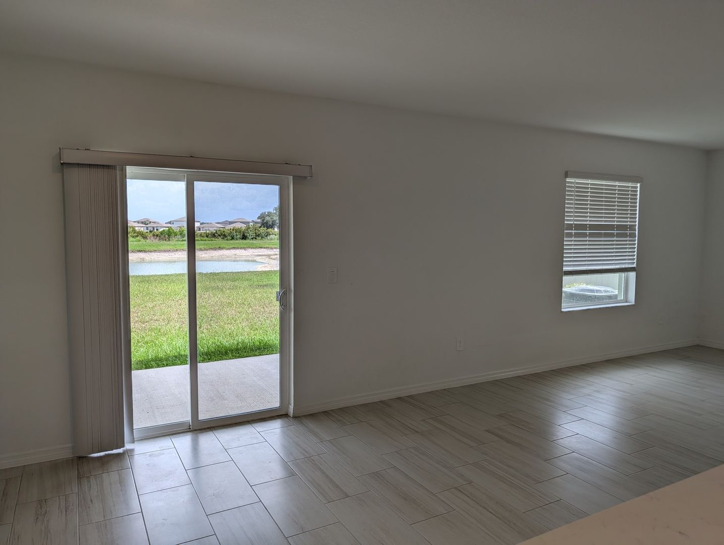 Building Photo - 34990 Gravelly Dr