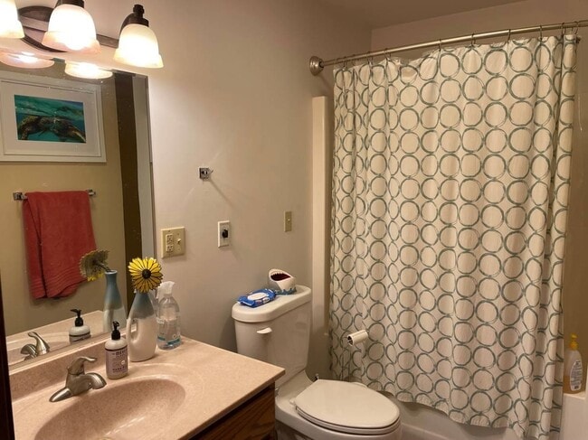 Building Photo - 6500 Co Rd K