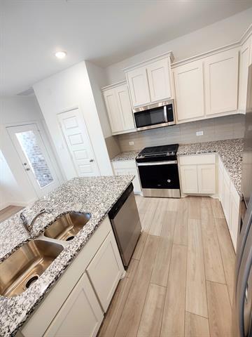 Building Photo - 234 Griffith Dr