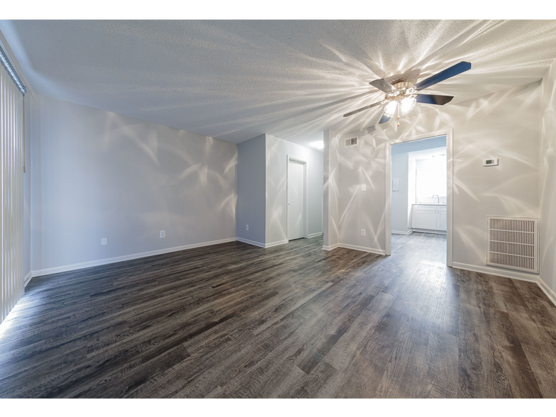 Brynn Marr Village 301 Village Dr Jacksonville NC 28546 Apartment