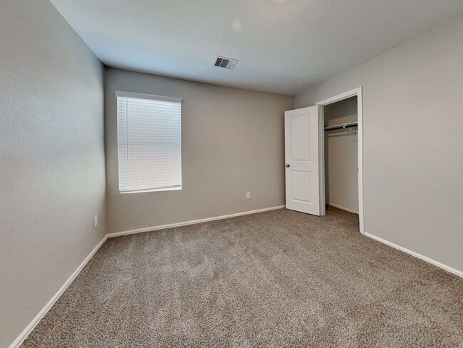 Building Photo - 18718 Charter Elm Dr