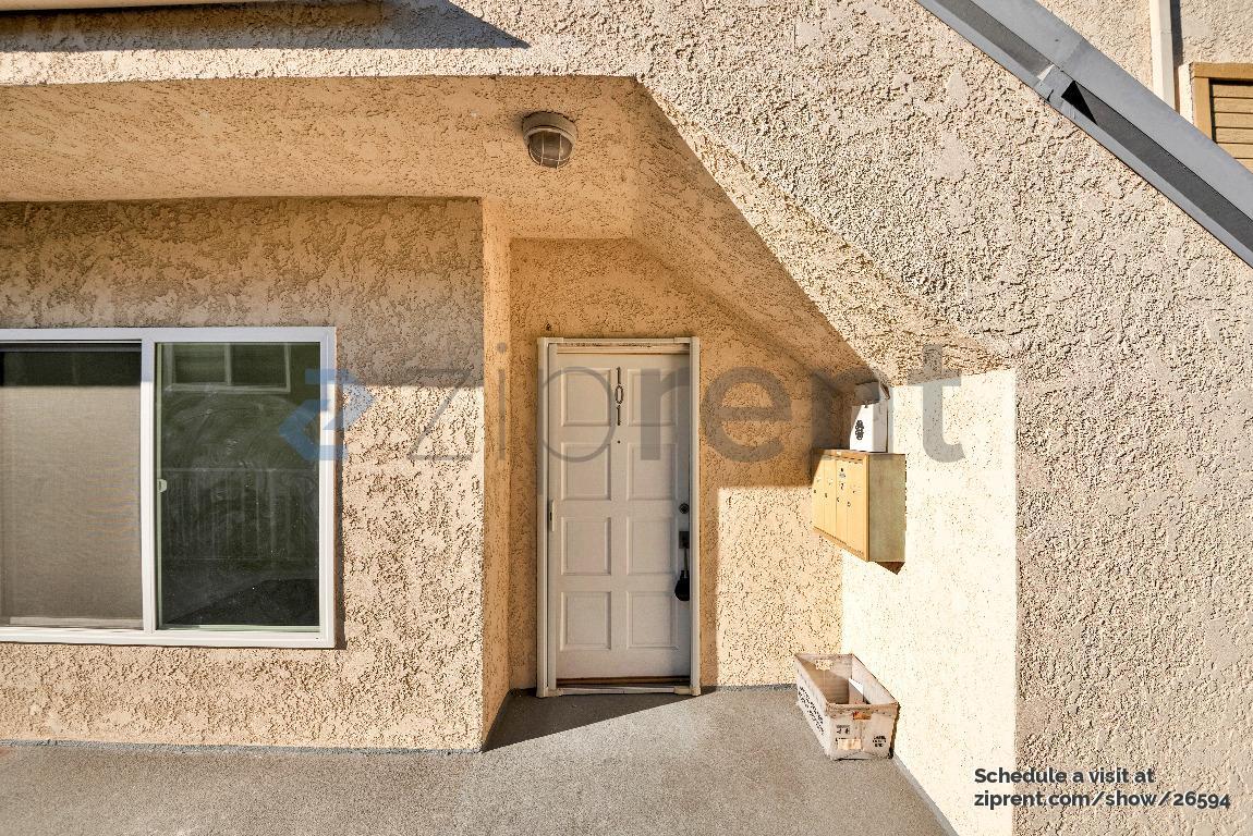 Building Photo - Unit 101