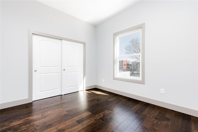 Building Photo - 4319 Hunt Ave