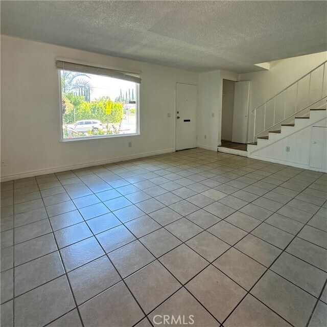 Building Photo - 10235 Lurline Ave