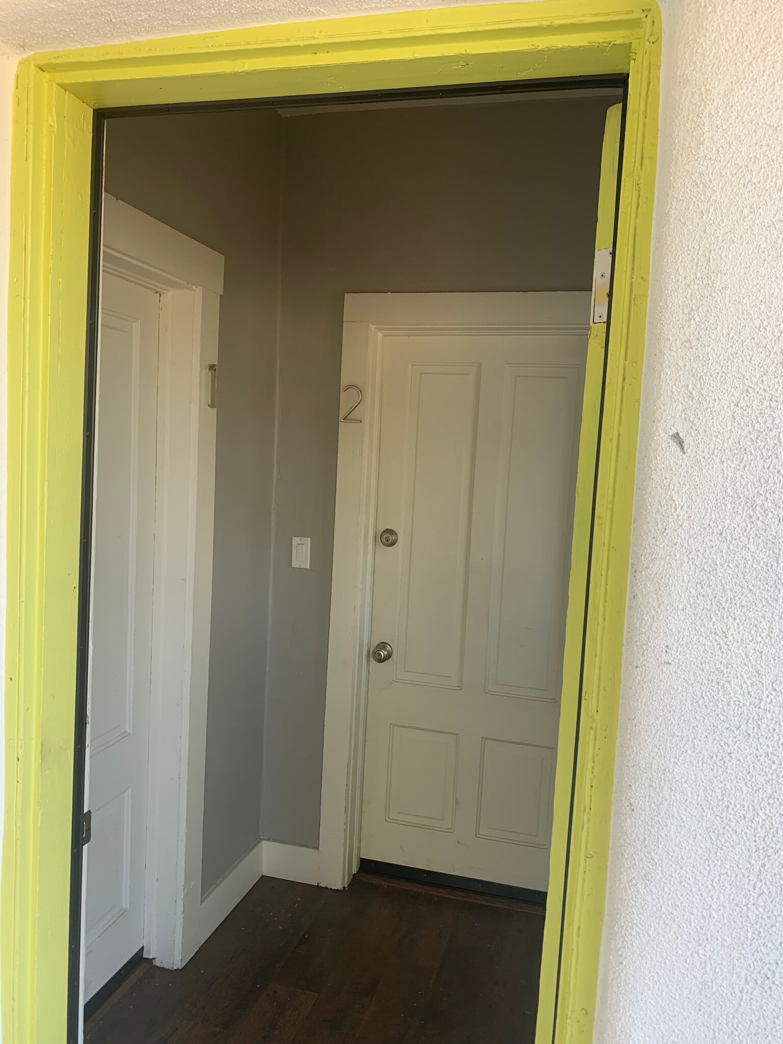 Shared front entrance with unit #1 - 114 N jacobus ave