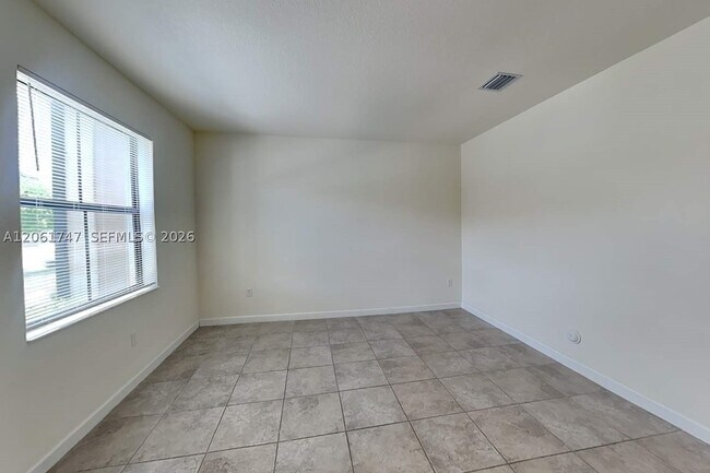 Building Photo - 10554 W 33rd Way