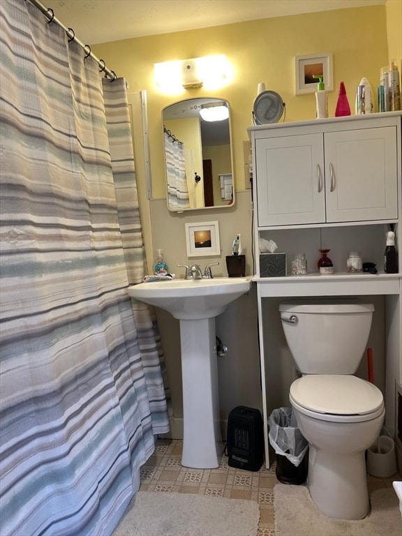 Building Photo - 144 Linwood St