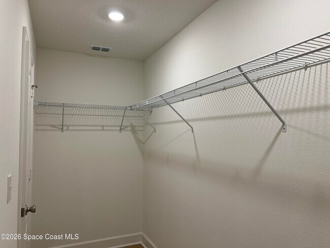 Building Photo - 3638 Grappler Cir SE