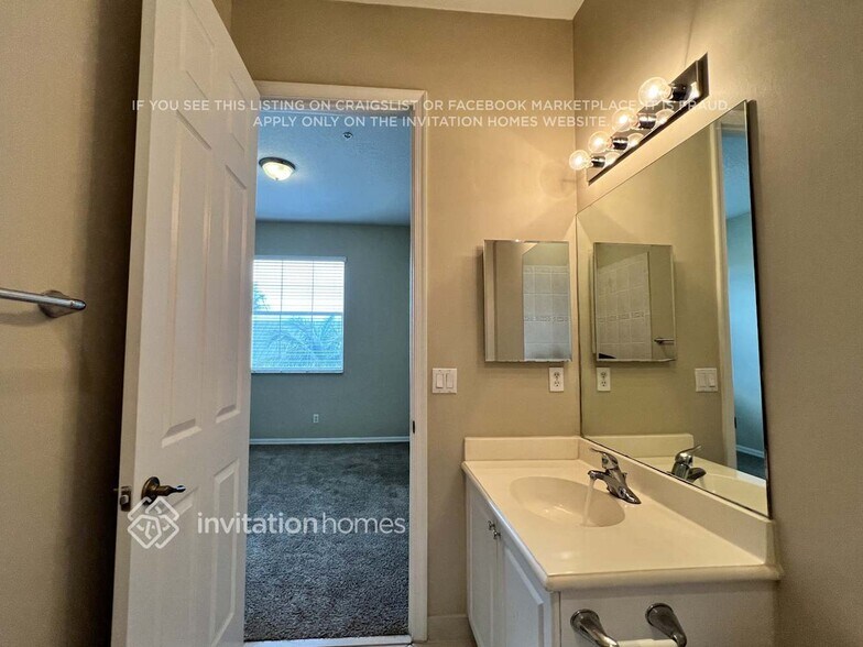 Building Photo - 4309 Savannah Bay Pl