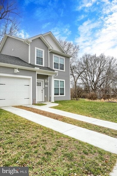 Building Photo - 30 Parkview Dr