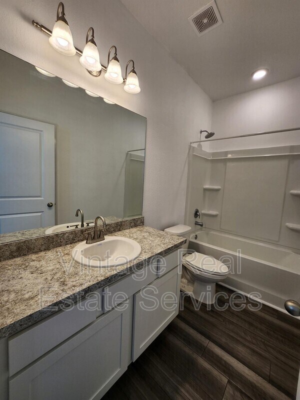 Building Photo - 2340 Harris Hawk Ave