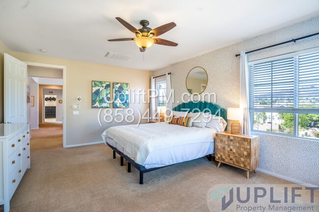 Building Photo - Spacious 5-Bedroom Home with Pool & Spa in San Elijo Hills ** MOVE IN SPECIAL $400 OFF FIRST MONT...