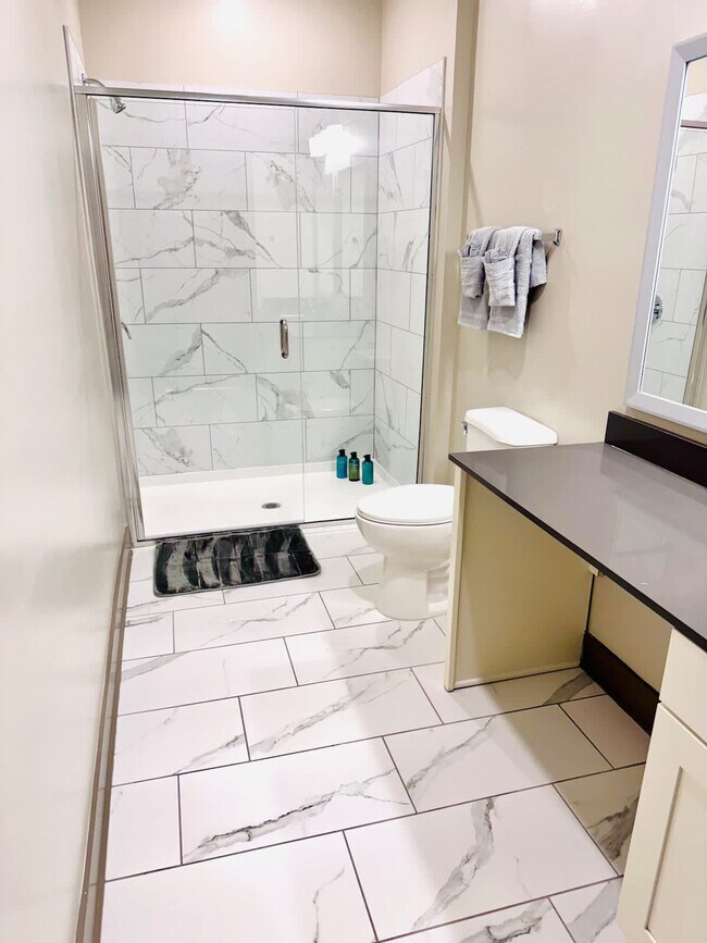 Building Photo - 9276 Vintage Hills Way