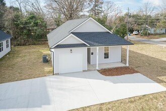 Building Photo - Brand New Three Bedroom Home!