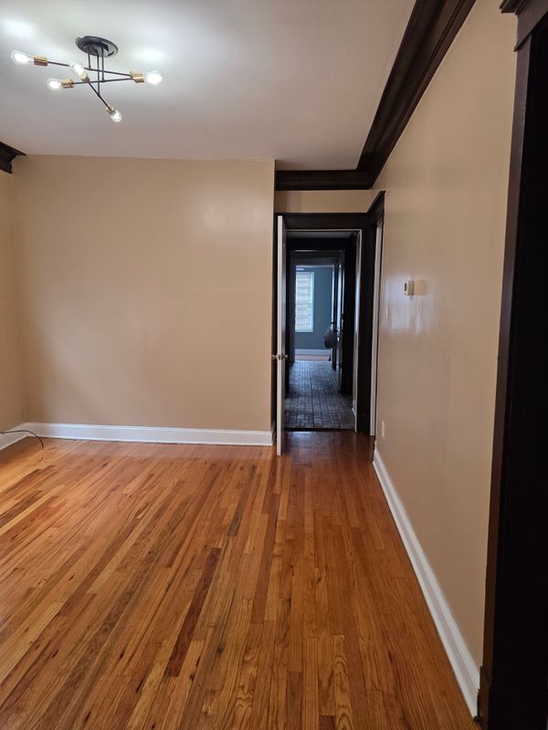 Building Photo - 7834 S Langley Ave