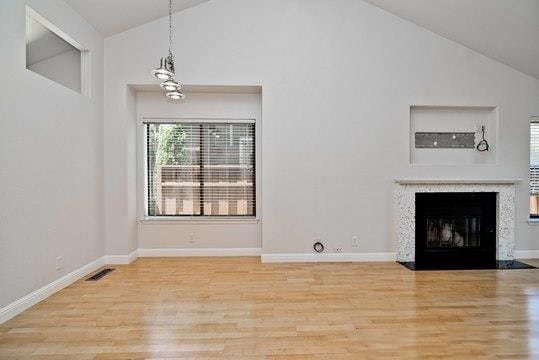 Building Photo - 206 Charter Oak Cir