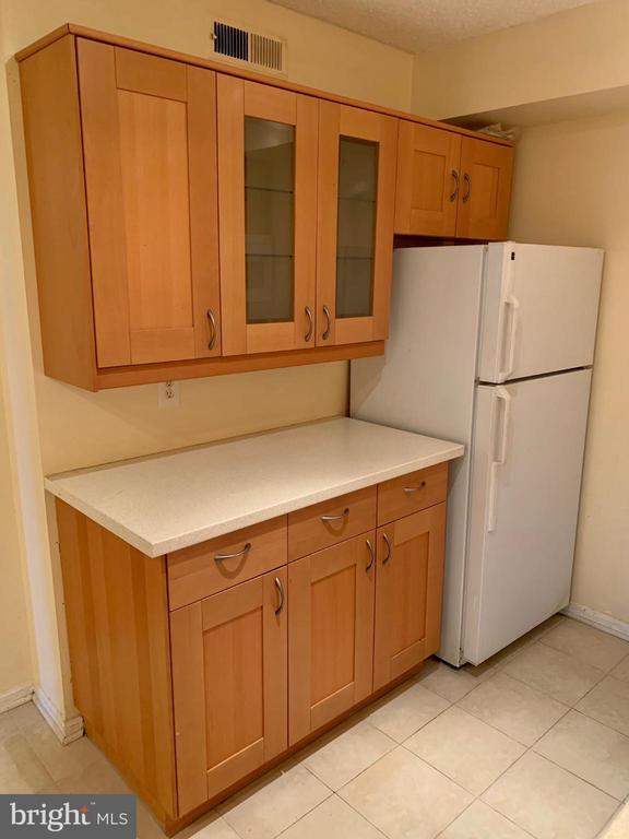 Building Photo - 7401 Westlake Terrace