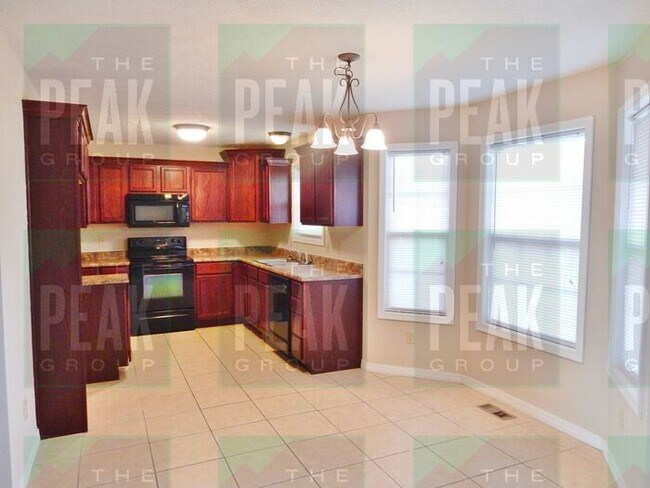 Building Photo - Home For Rent in Willard School District