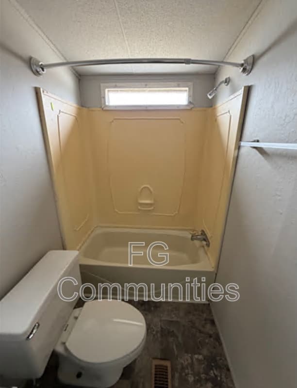 Building Photo - 1754 Zion Rd