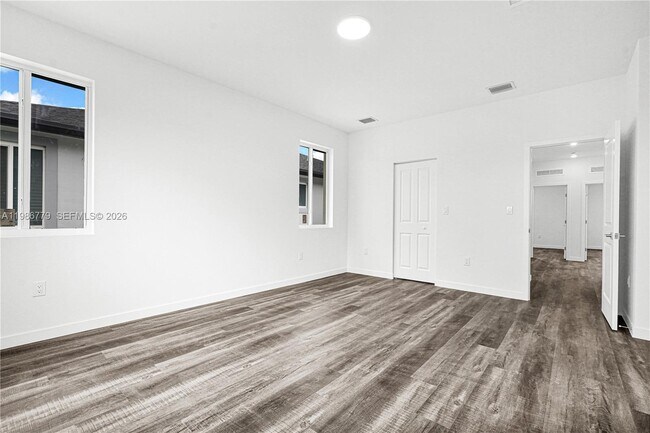 Building Photo - 22431 SW 125th Ave