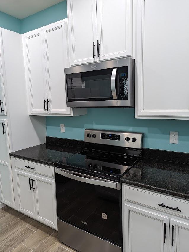 Building Photo - 2010 Seminole Blvd S