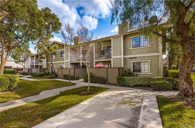 Building Photo - 1131 Packers Cir