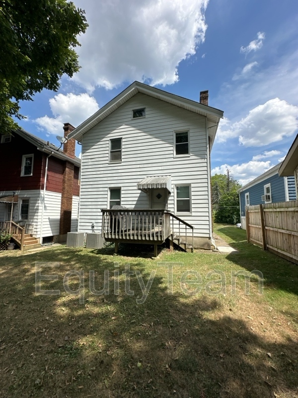 Building Photo - 3905 Isabella Ave