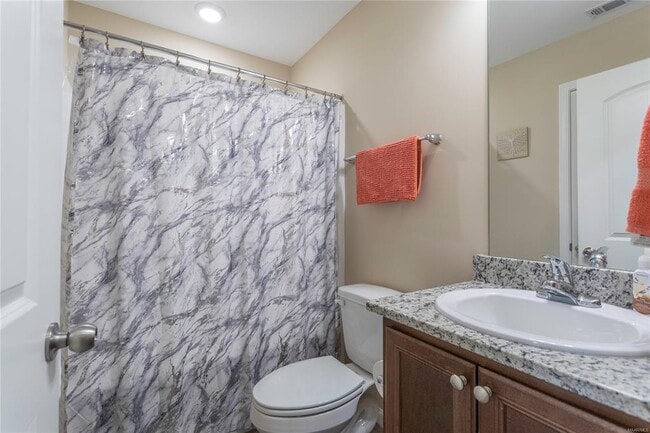 Building Photo - 820 Sunset Ct