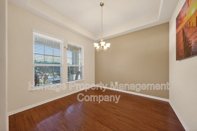 Building Photo - 147 Brook View