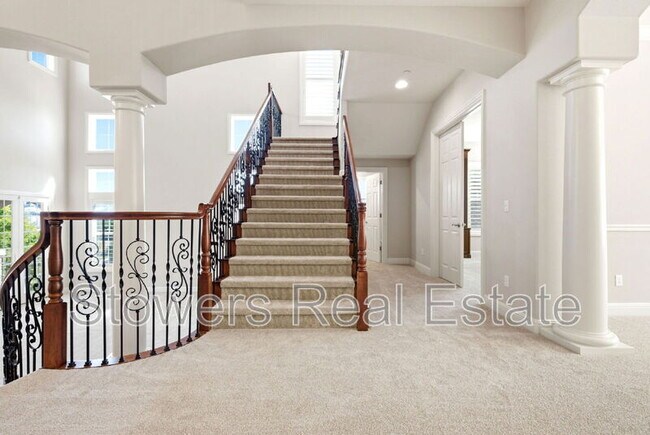 Building Photo - 3315 Ashbourne Cir