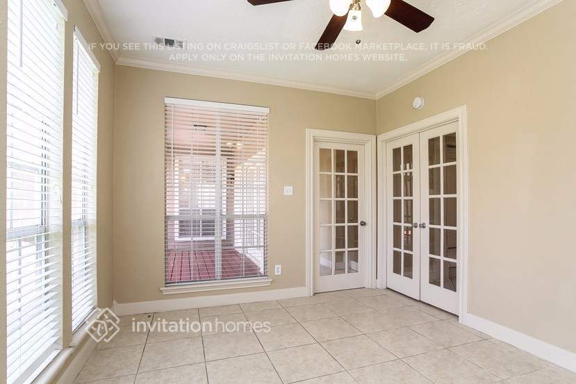 Building Photo - 18406 Spinner Ct Dr