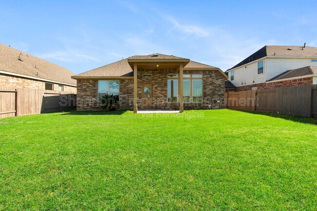 Building Photo - 9430 Harmony Lake Ln