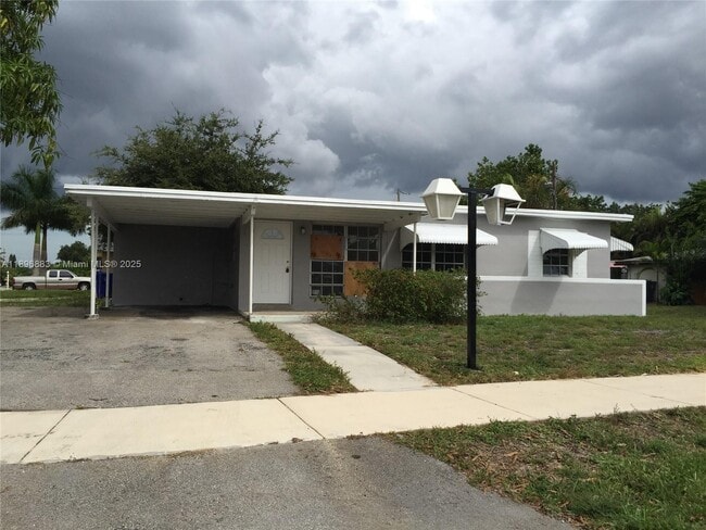 Primary Photo - 4270 SW 36th St