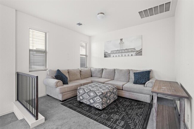 Building Photo - 9107 Moonstone Dr