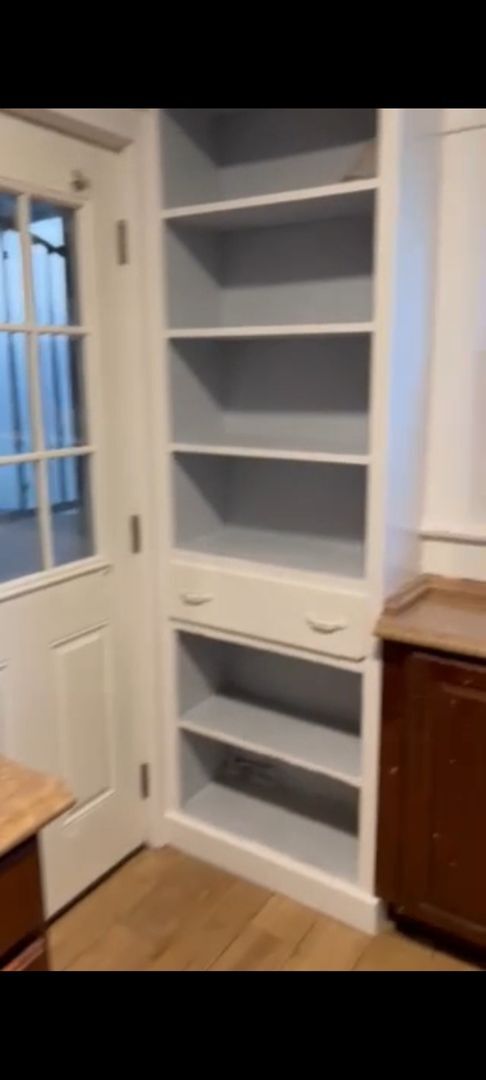 Building Photo - Great 3BR/1Ba house with unfinished basement- New Pics coming soon