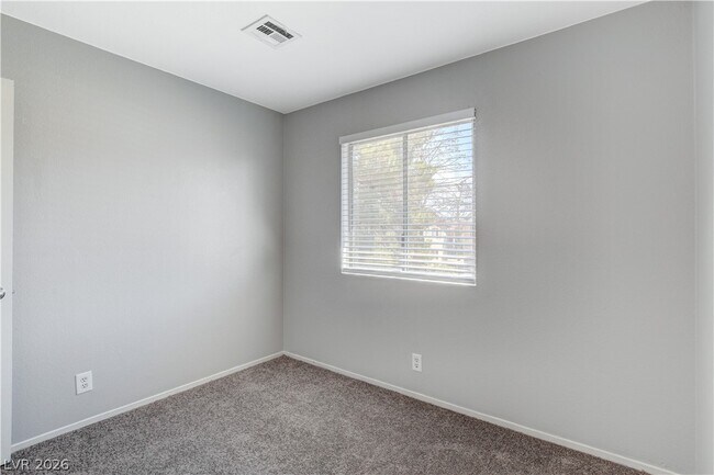 Building Photo - 5270 Carriellen Ln