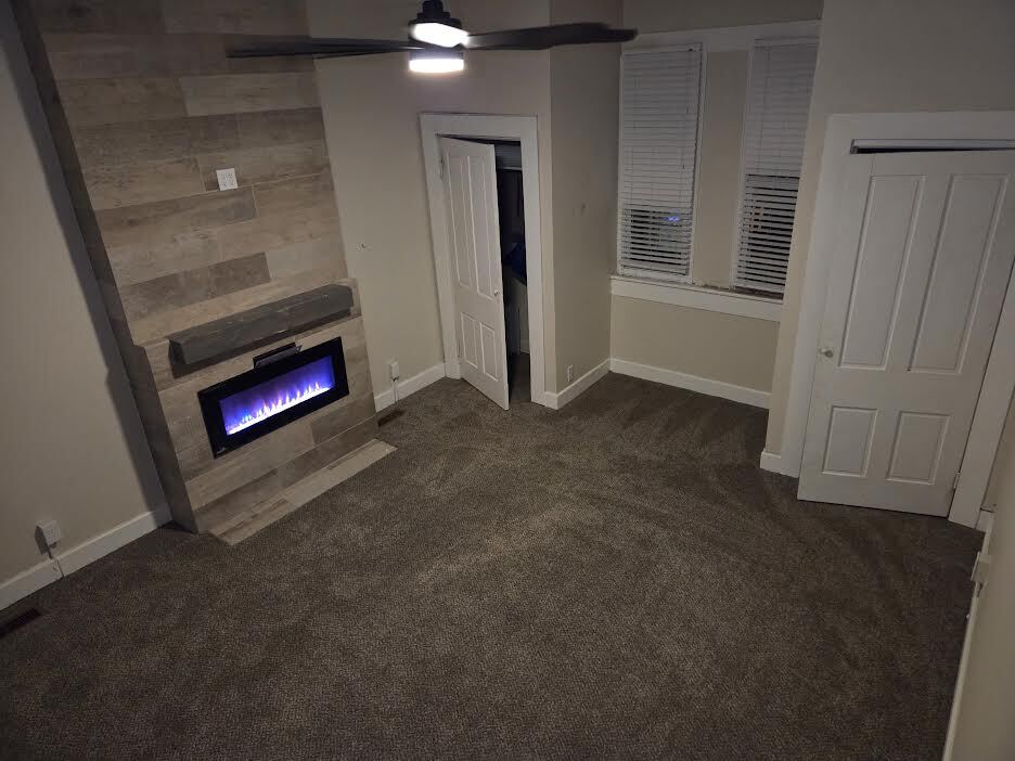 Building Photo - 474 Dayton St