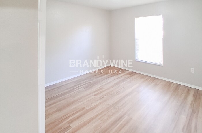 Building Photo - 4311 Thonotosassa Ave