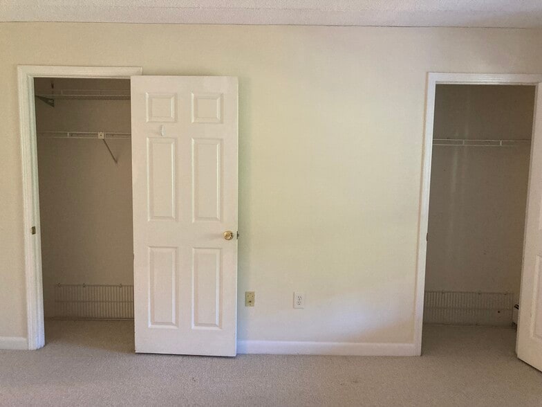 Building Photo - 16 Winter St