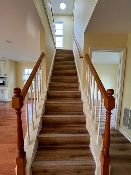Building Photo - 11219 Potomac Oaks Dr